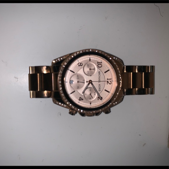 Michael Kors Watch Rose Gold - Picture 1 of 3